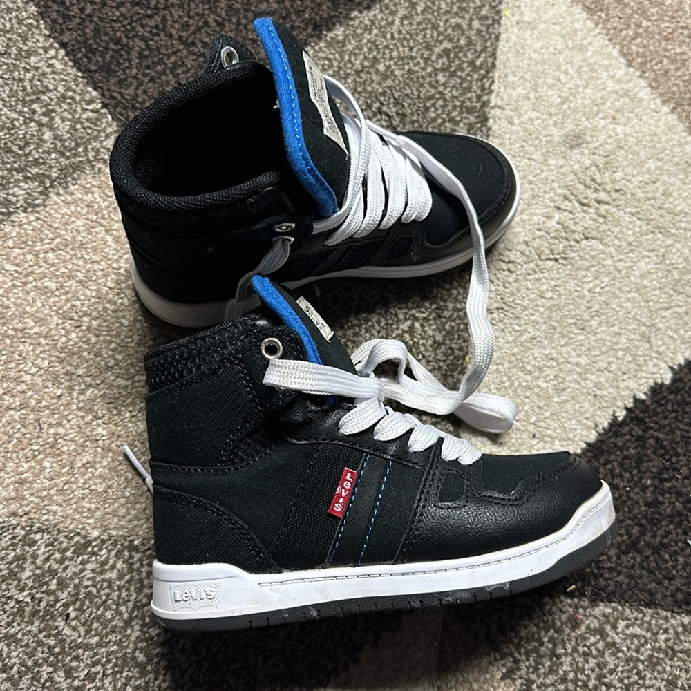 Barely worn Levi High top